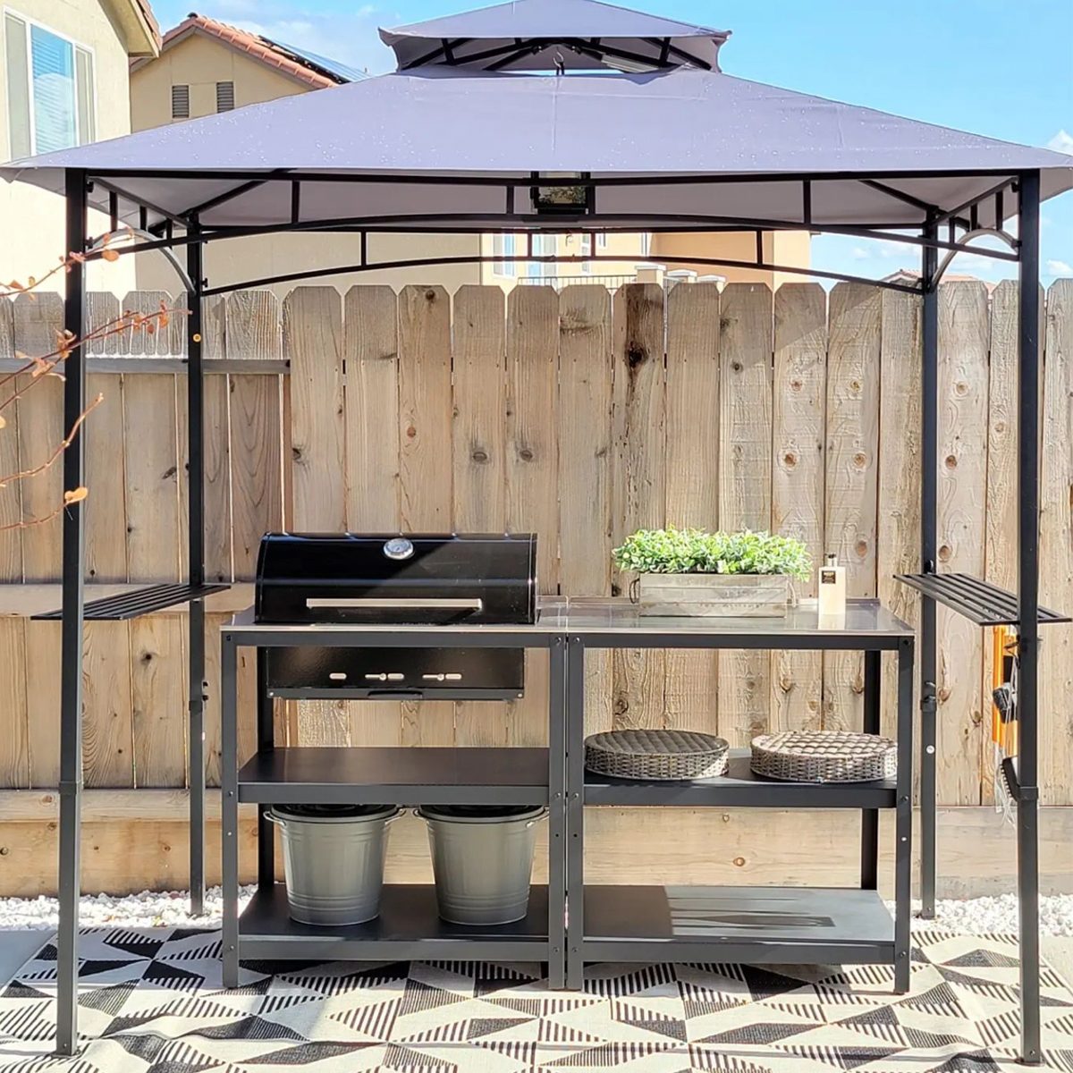 Affordable Built In Grill Courtesy @atidytouch Via Instagram