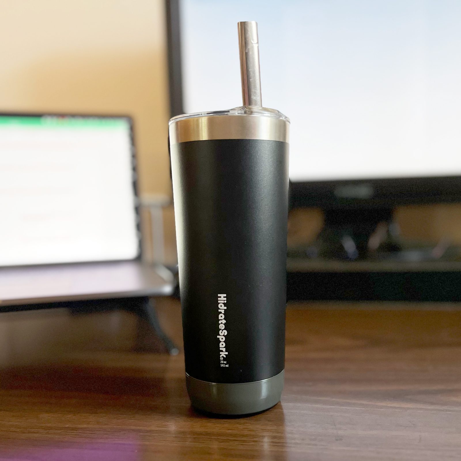 HidrateSpark PRO 20 oz  Bluetooth Smart Tumbler & Hydration Reminder