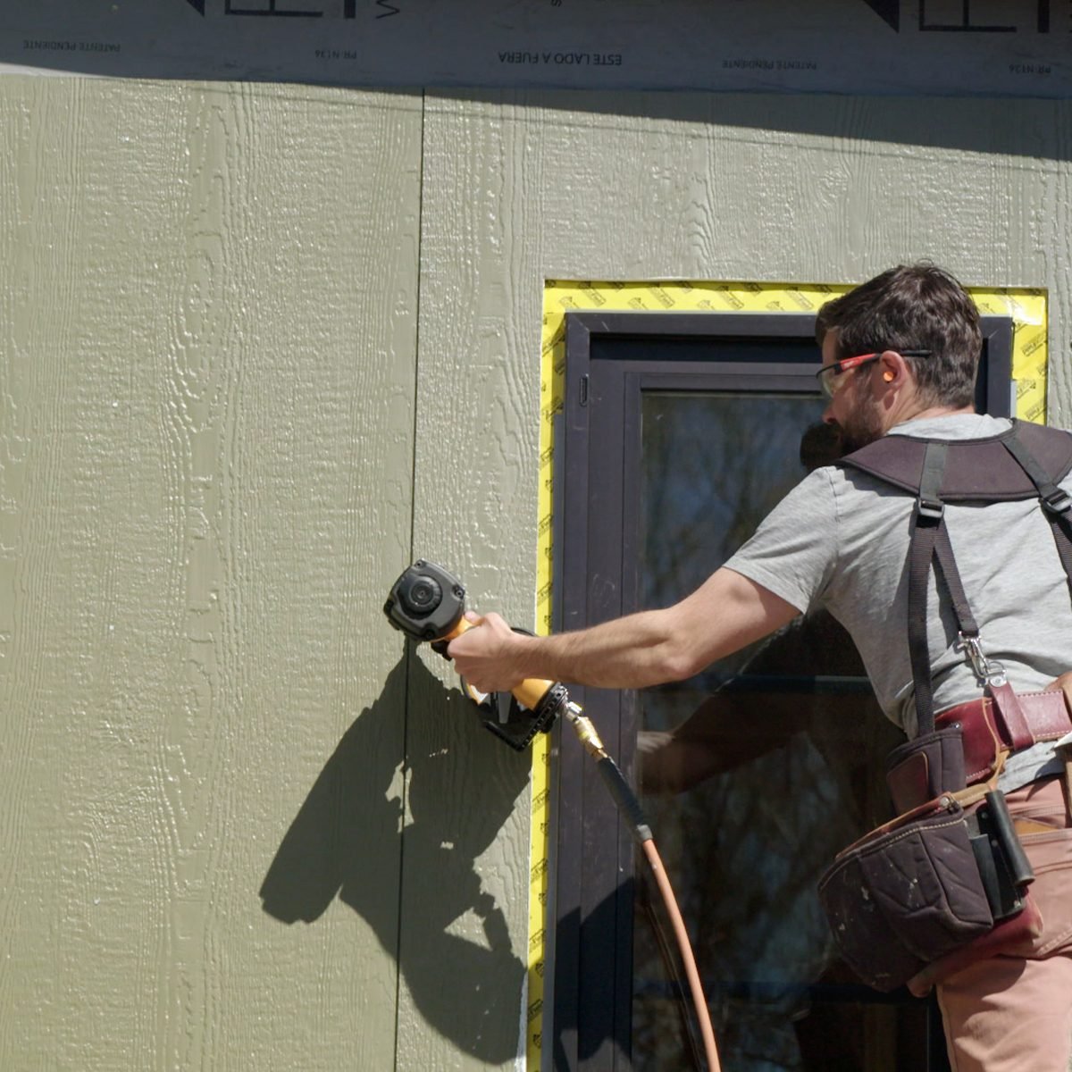 How to Install Siding