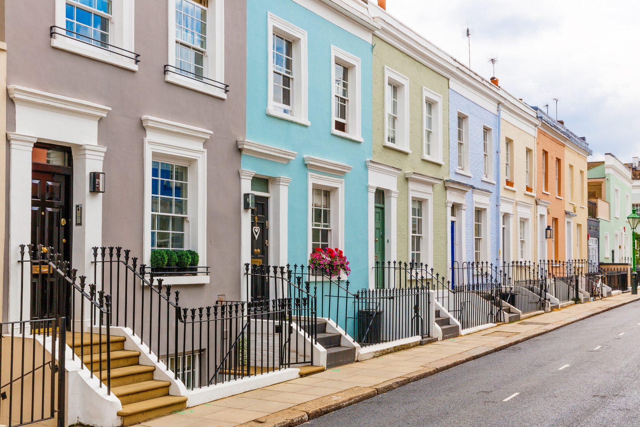 Why townhouse is cheaper than house UK?