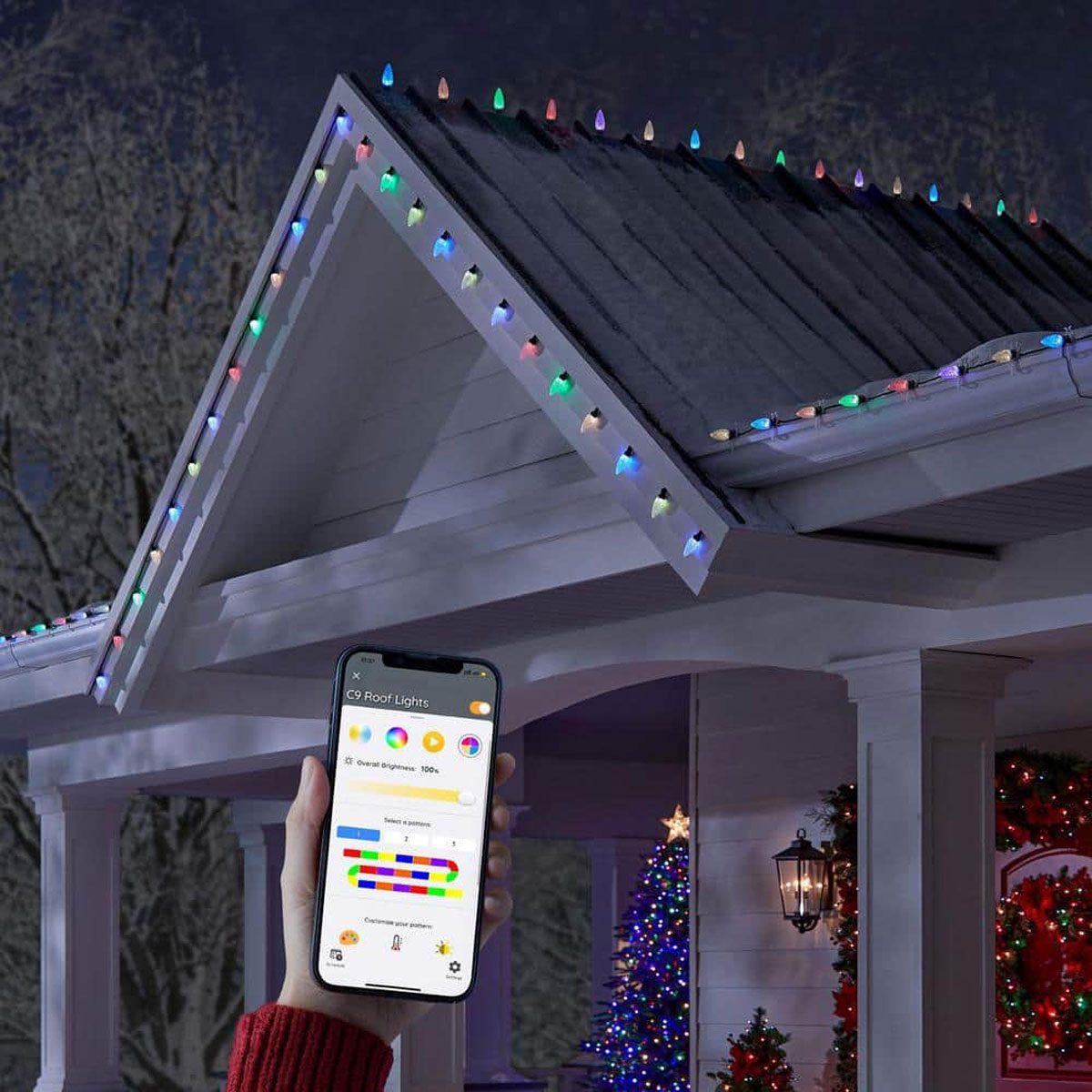 Create a Holiday Light Display, Thanks to These Home Depot Products