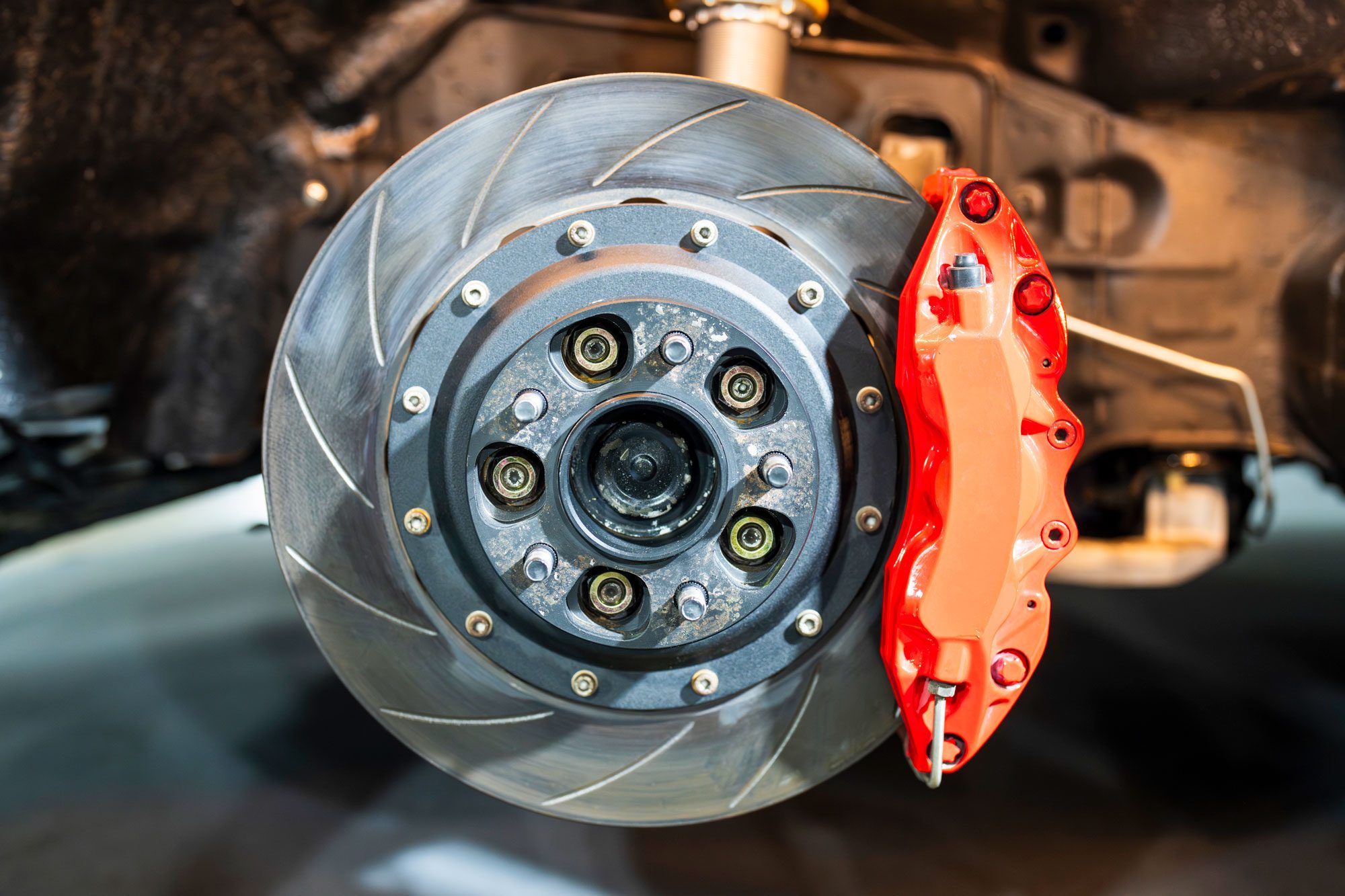DOT 3 vs. DOT 4 Brake Fluid: What's the Difference?