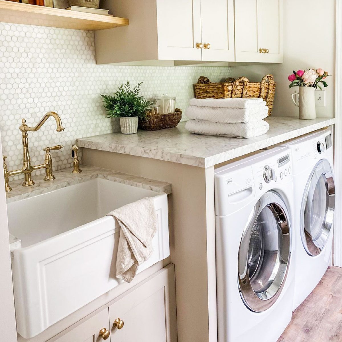 10 Laundry Room Sink Ideas