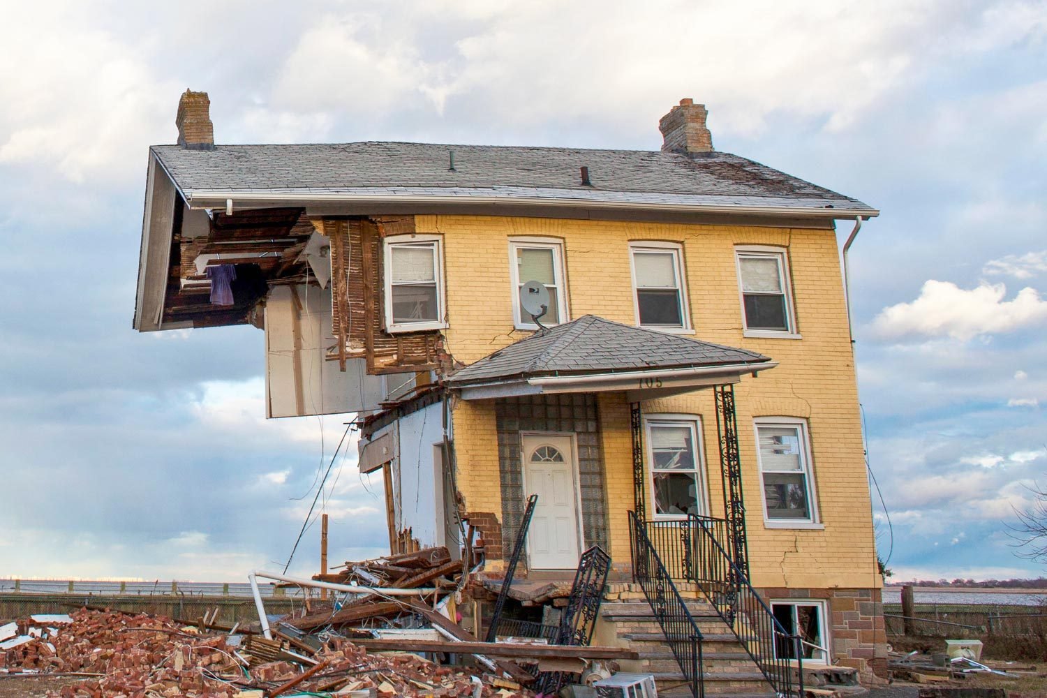 Is There Such a Thing as a Hurricane-Proof House?