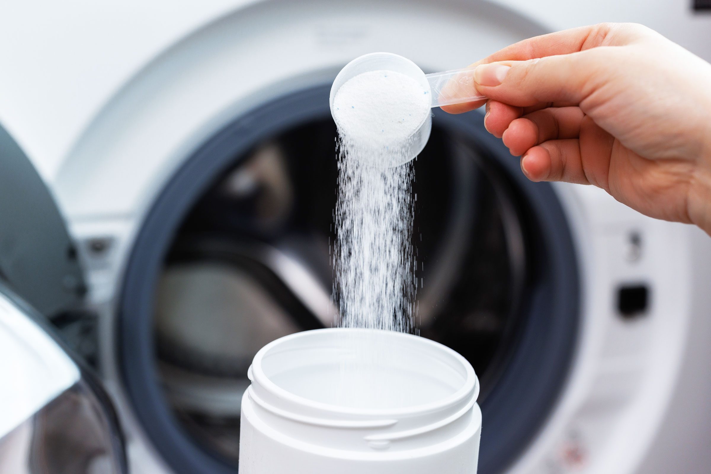 How To Clean A Front Load Washer With Bleach