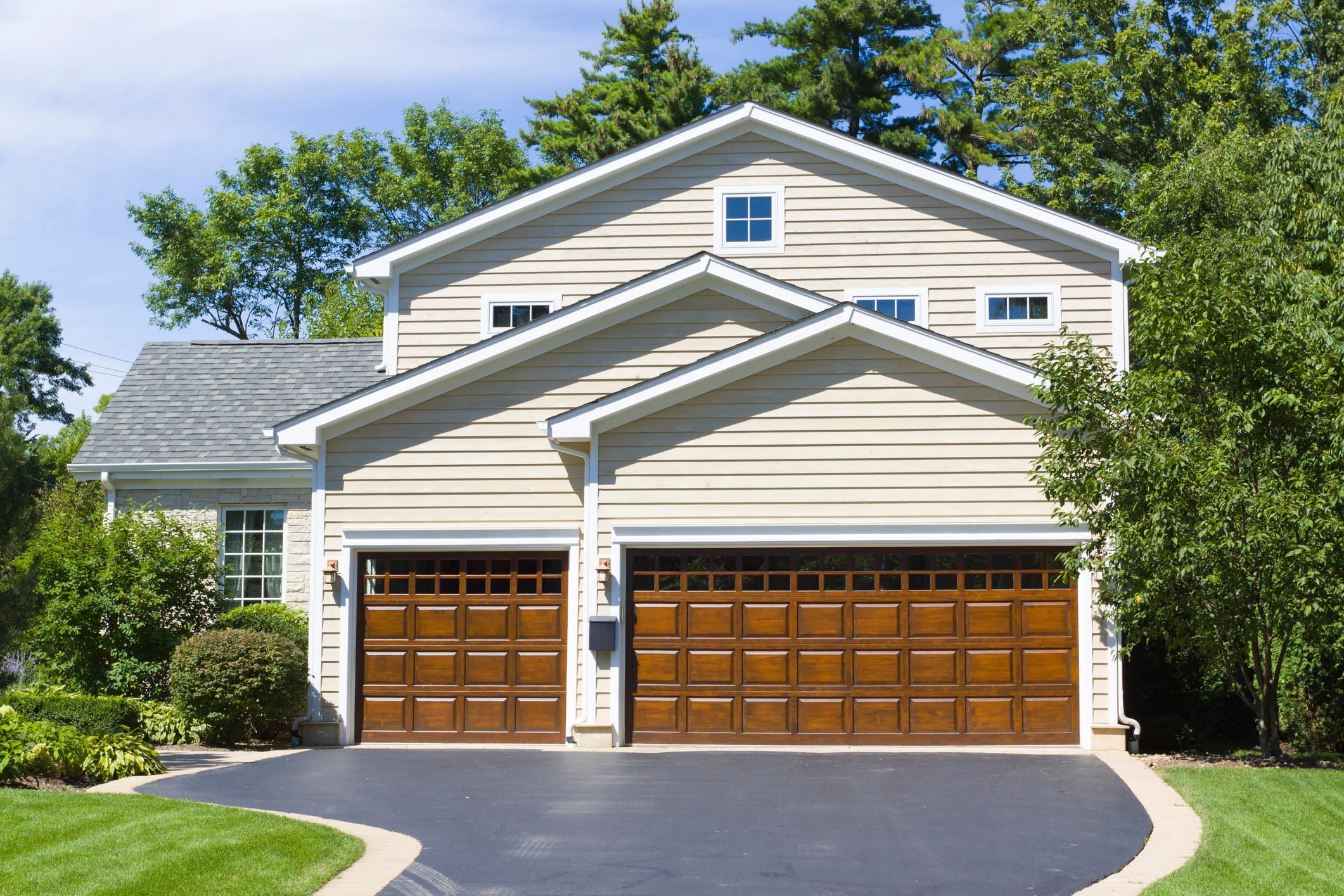 What Are the Standard Garage Door Sizes?