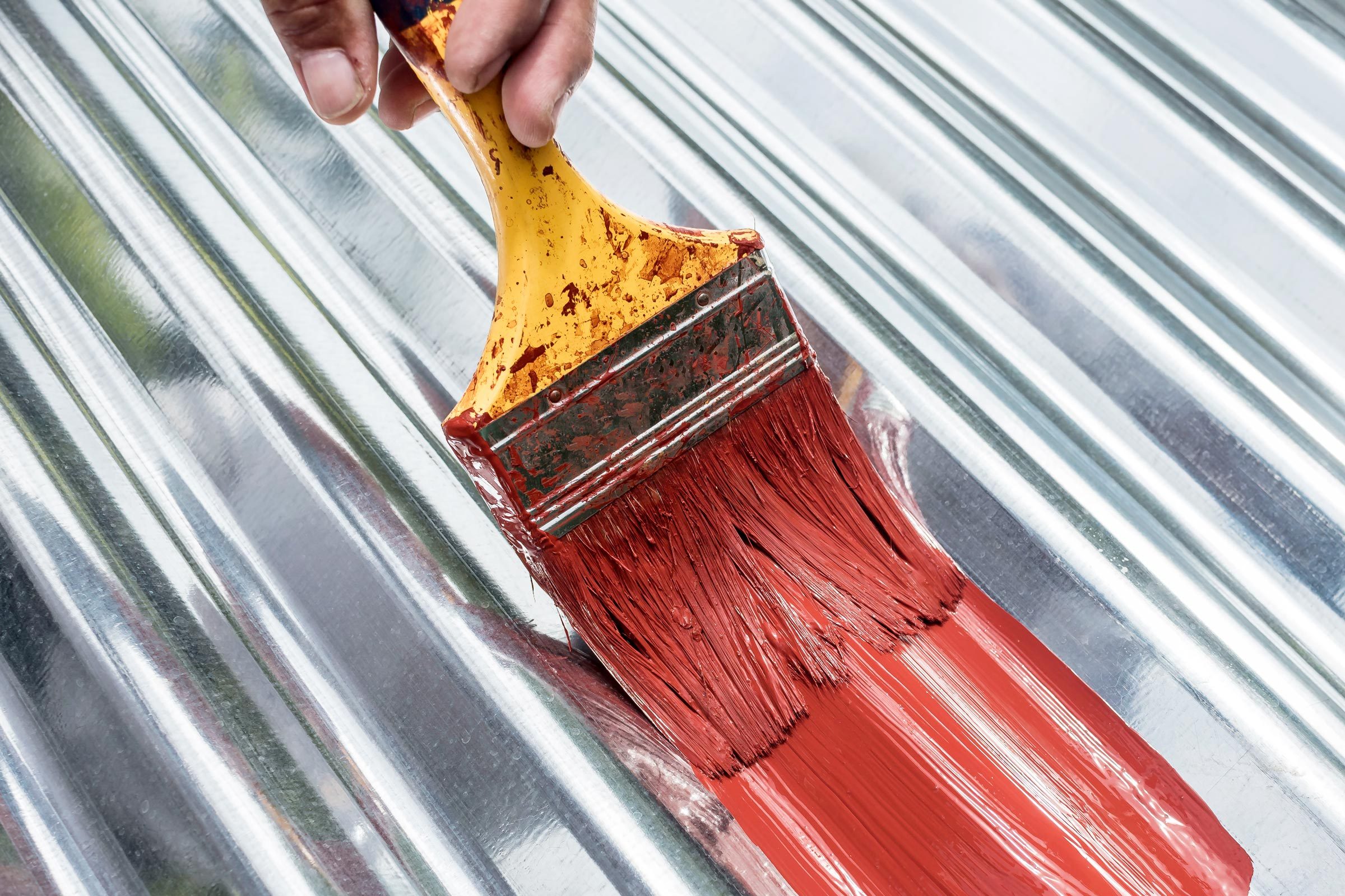 Is it better to spray paint or brush paint metal?