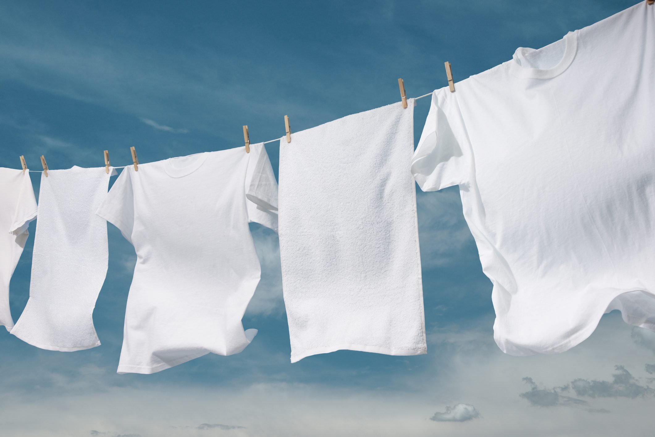 What Temperature Should I Wash White Clothes In?