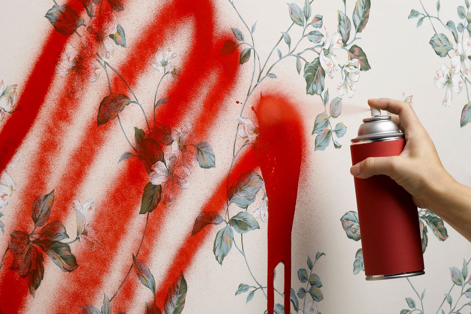 8 Best Ways To Remove Spray Paint