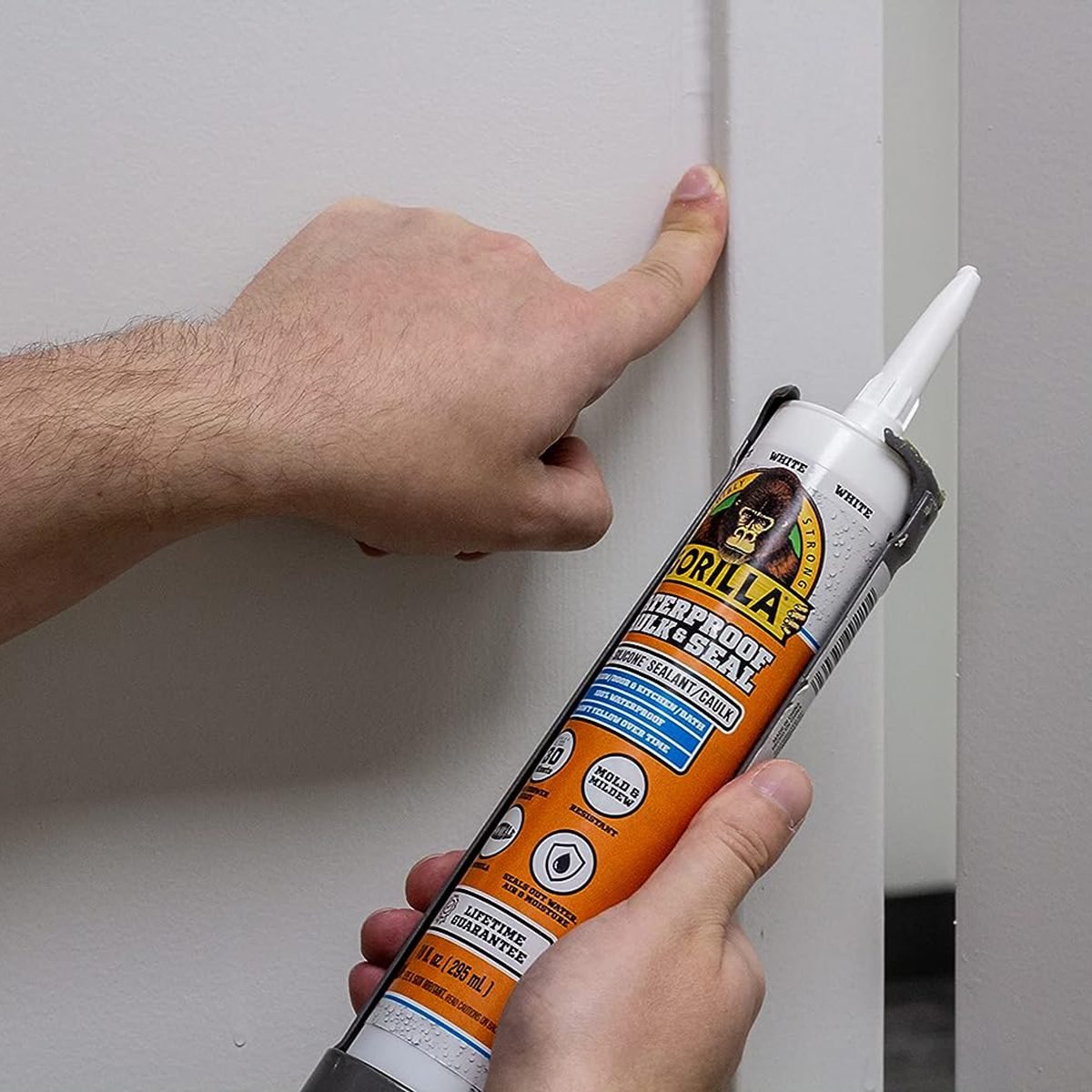 Best Caulk & Sealant Guide: Popular Types of Caulk and How To Choose