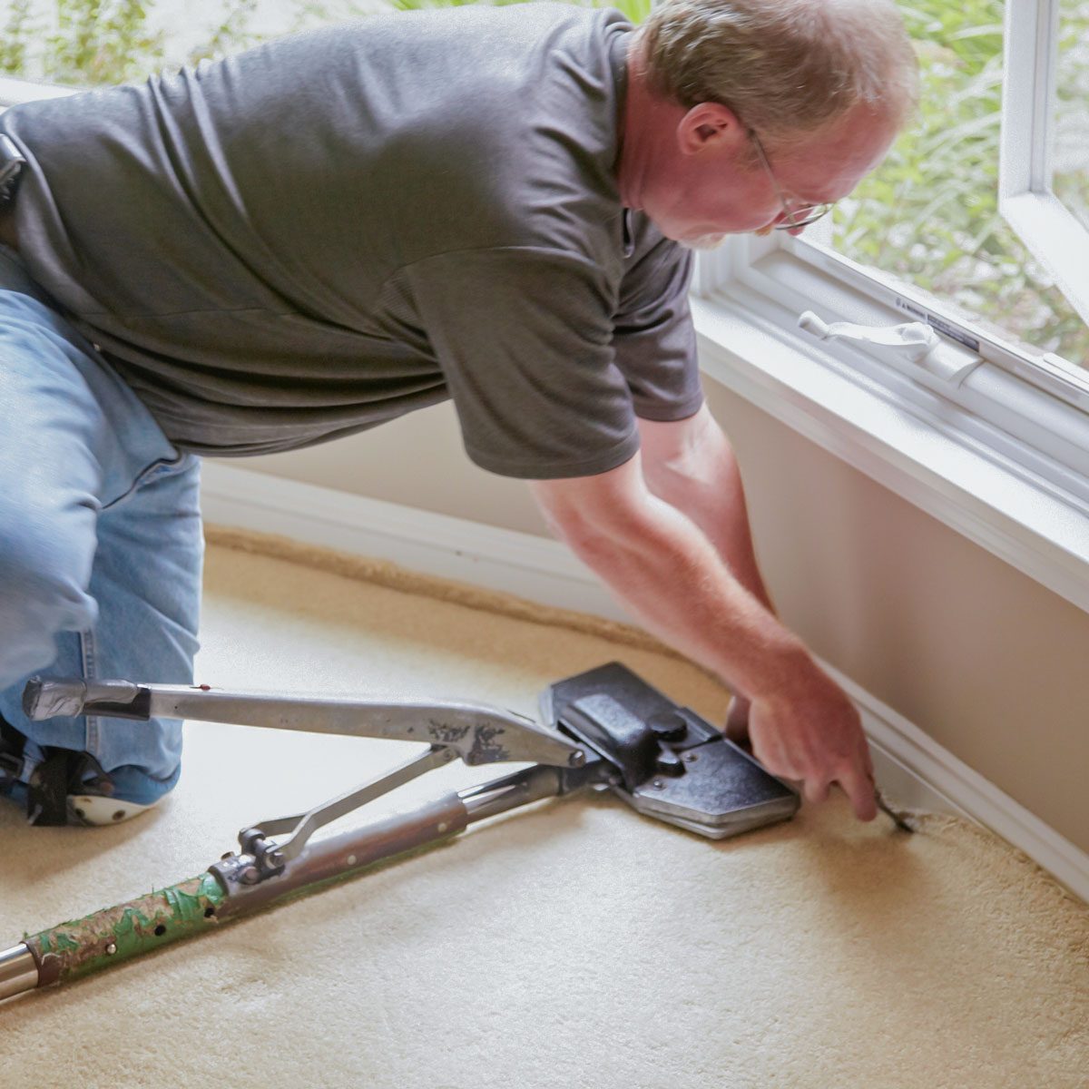 How To Remove Wrinkles in Carpeting