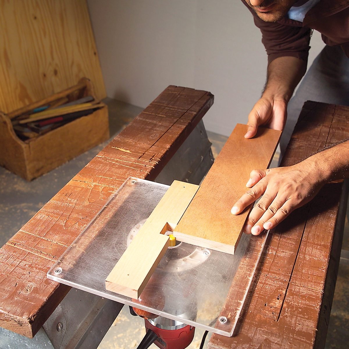 10 Expert Tips for How to Use a Wood Router