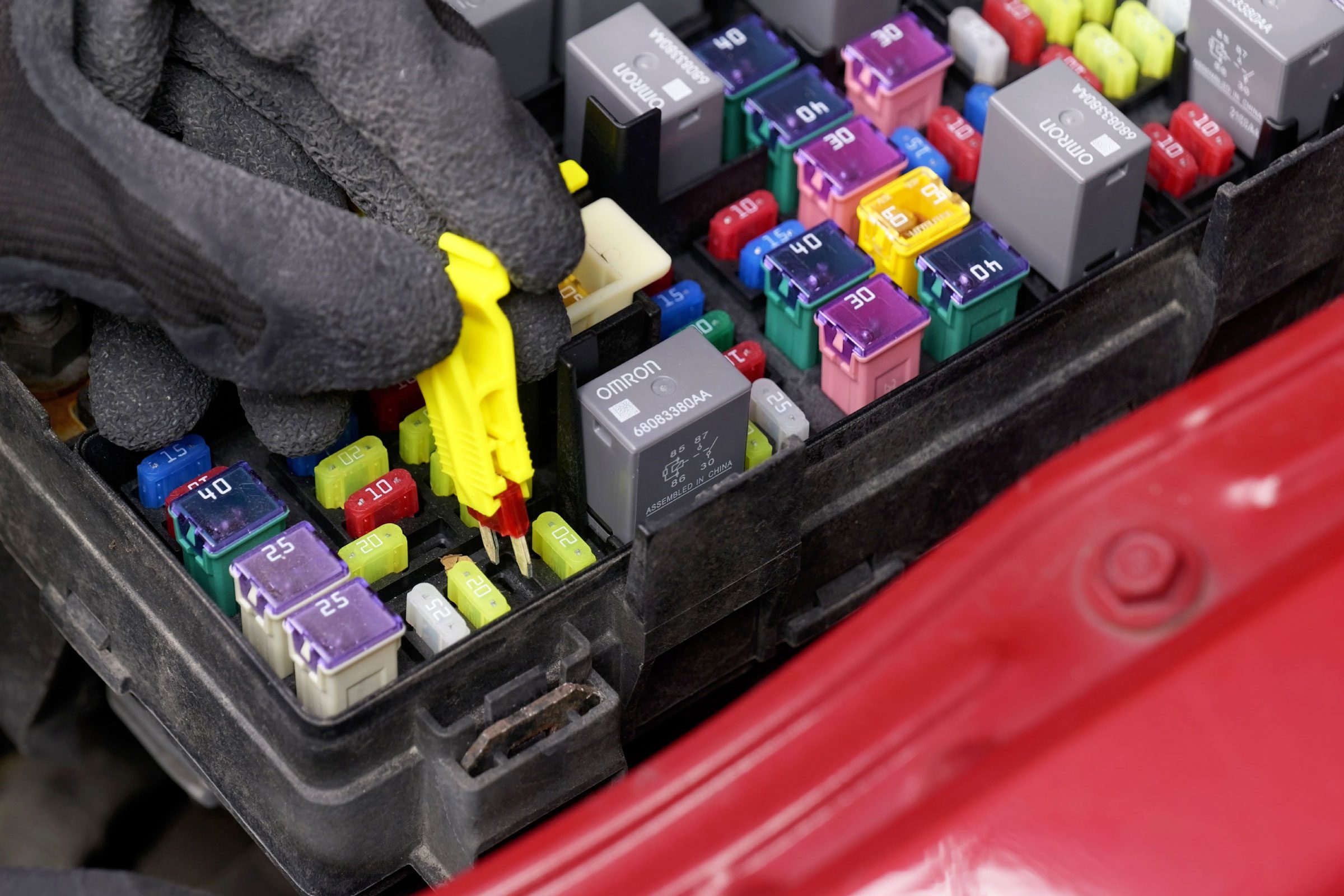 How to Check and Replace Car Fuses