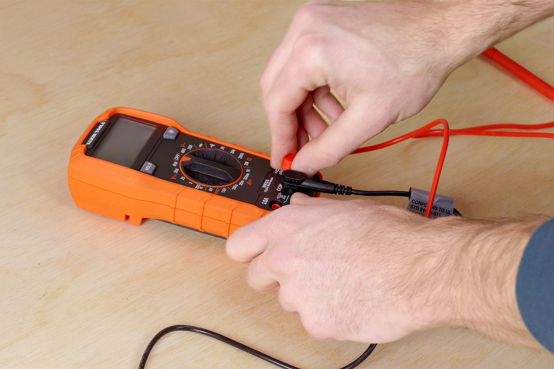 How To Use A Multimeter Fhmvs23 Mr 11 07 23 Multimeter 6