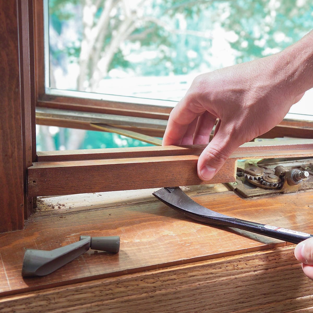 How To Restore Wood Windows