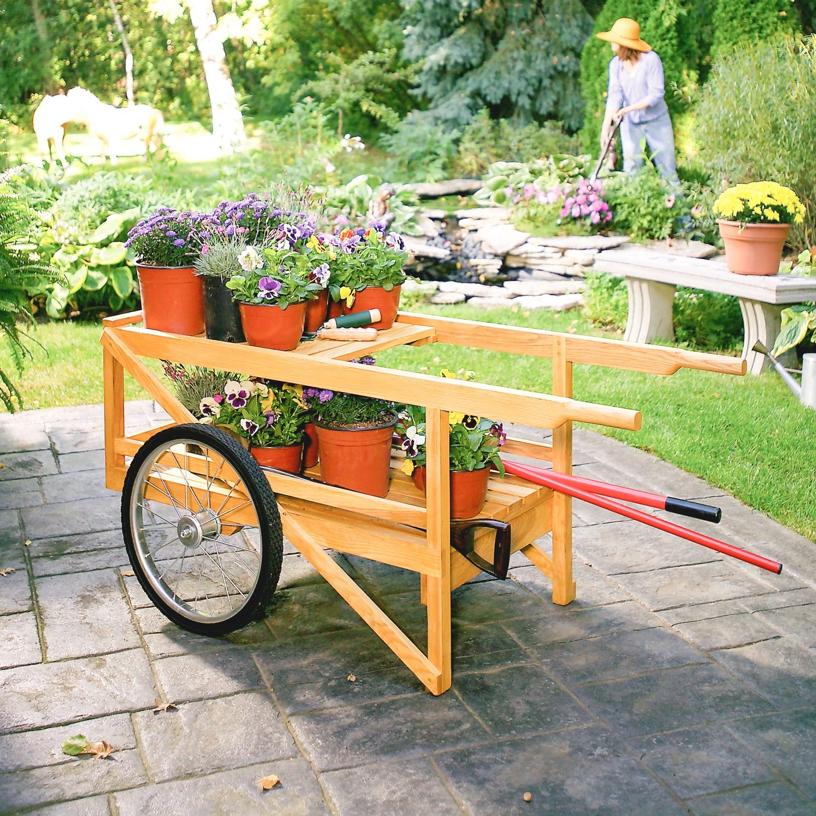 How to Construct a DIY Wooden Cart With Wheels