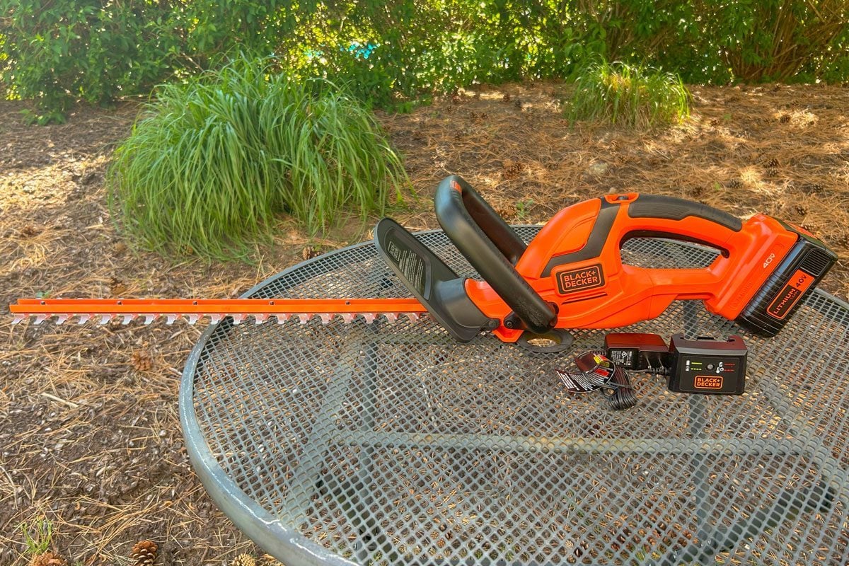 Black+Decker Hedge Trimmer Review: We Tested This High Performance Cordless Tool