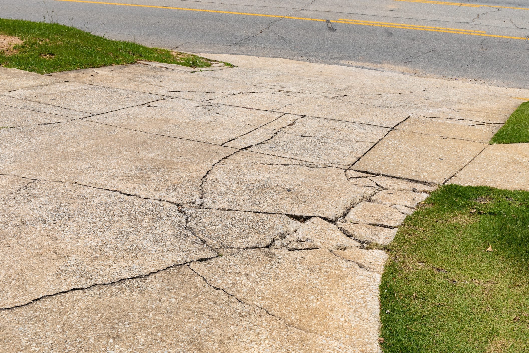 How To Fix Spalling Concrete in Your Driveway