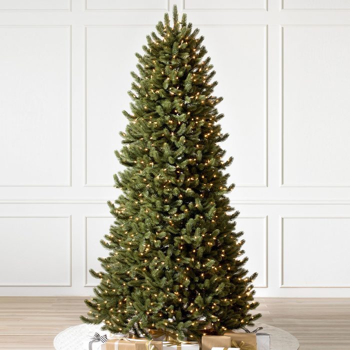 Balsam Hill Vermont White Spruce Narrow Ecomm Via Balsamhill.com 