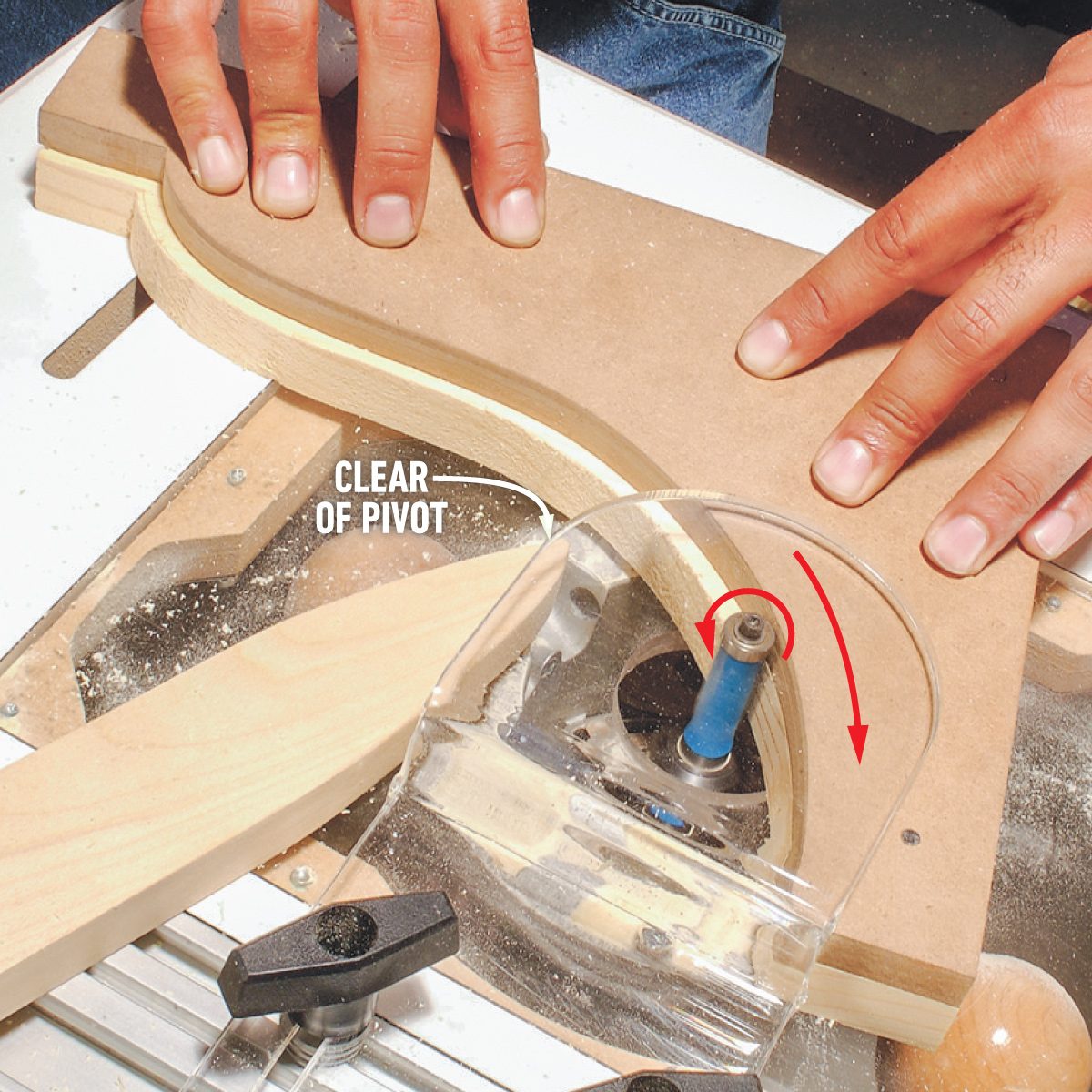 Freehand Routing With A Starting Pivot Router Table Tips and Techniques