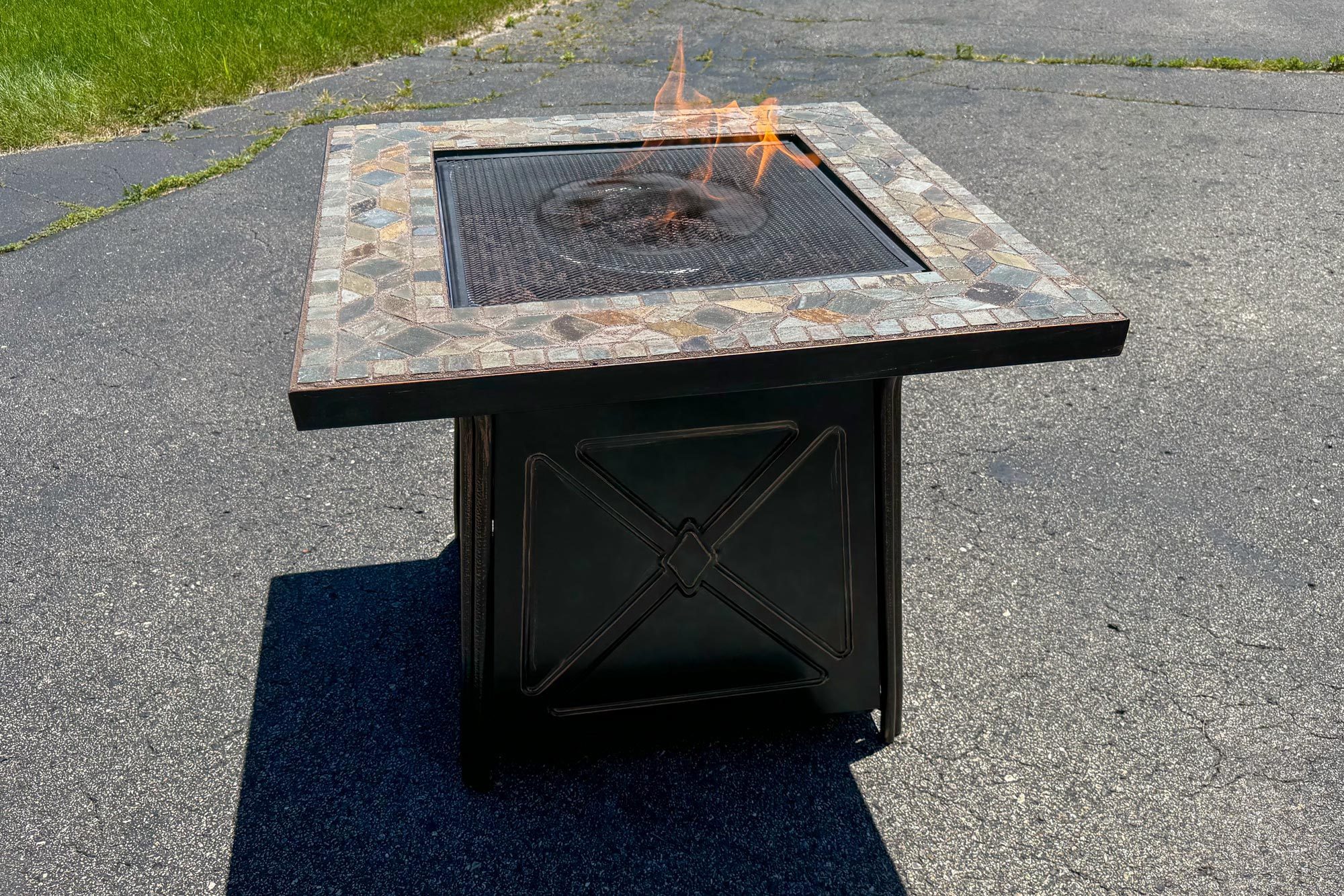 Hampton Bay Crossridge Gas Fire Pit Table