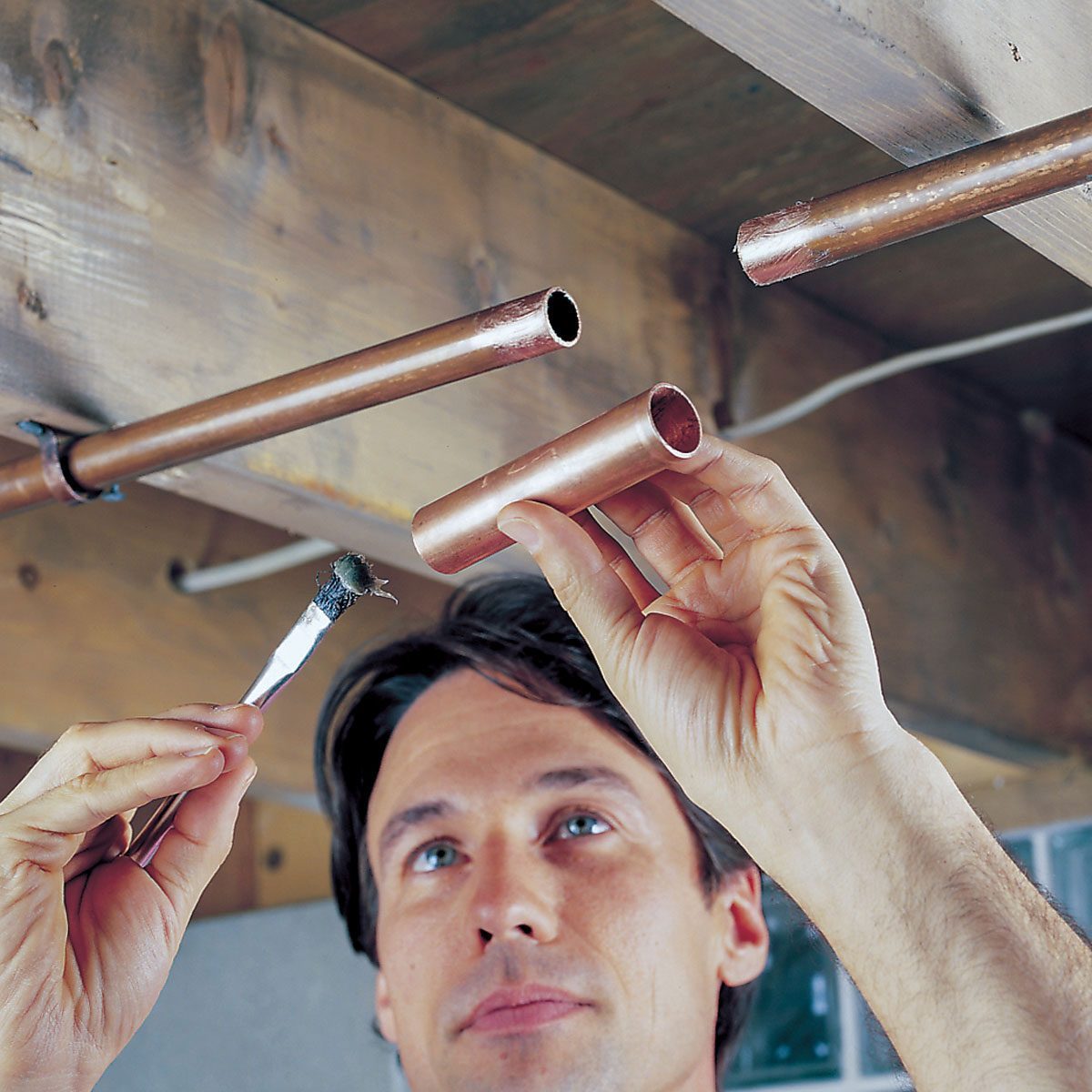 How To Repair Long Sections Of Leaking Copper Pipe