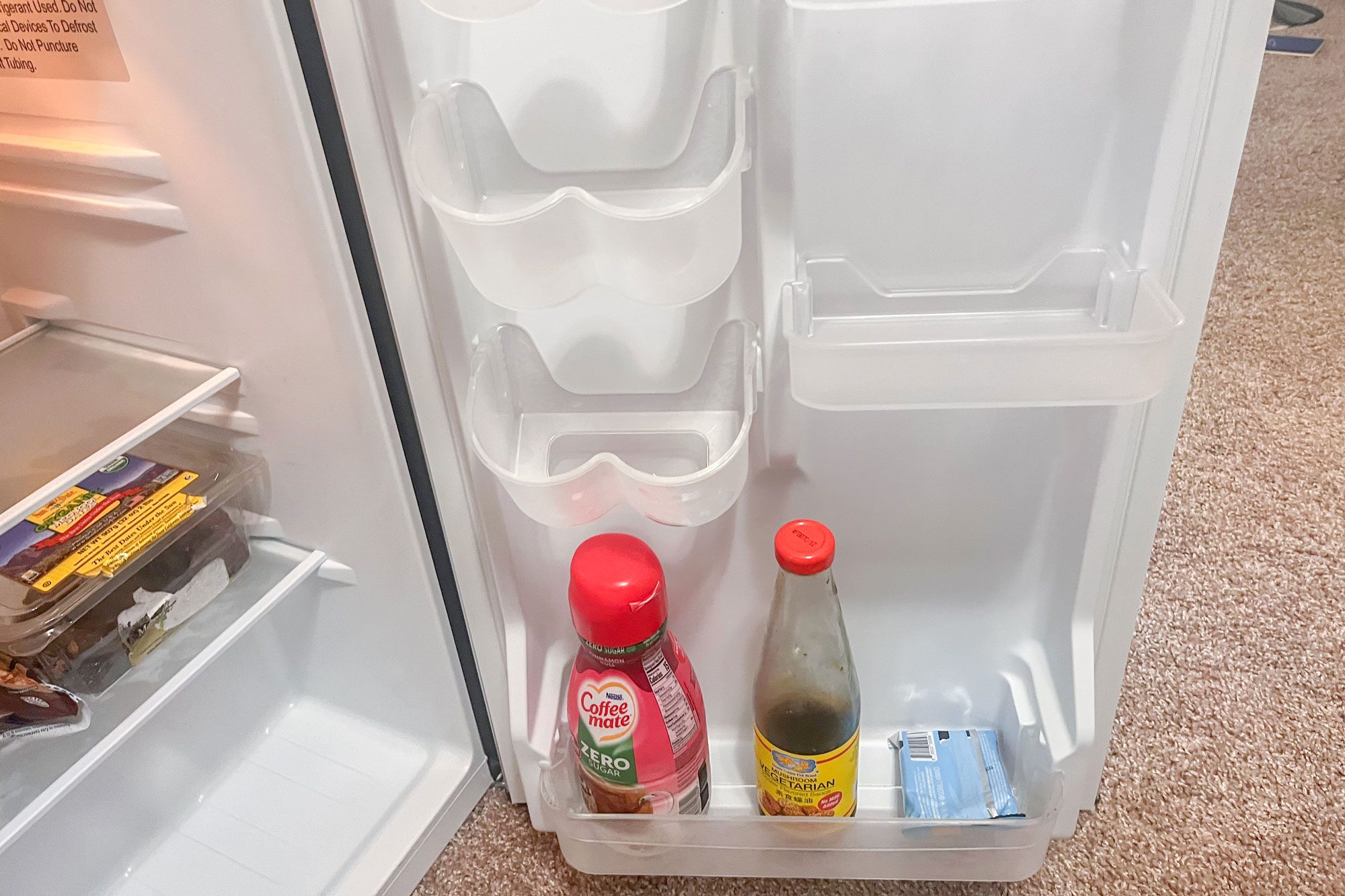 Rca Mini Fridge Removable shelves