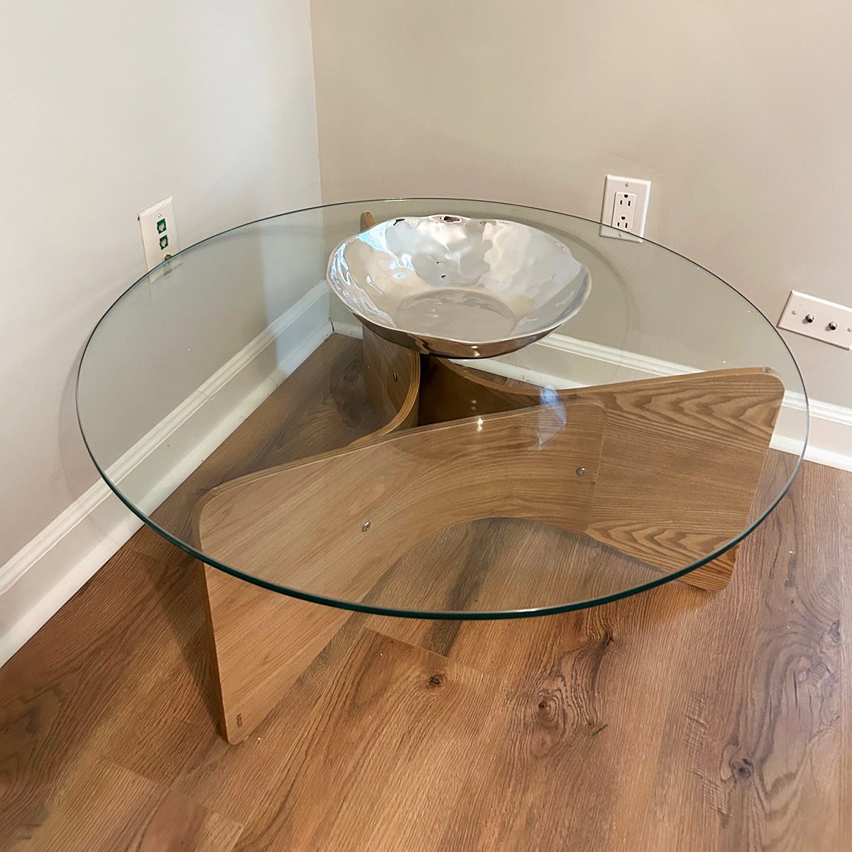 Fhma24 Umbra Madera Coffee Table Caroline Lubinsky 05 Ssedit