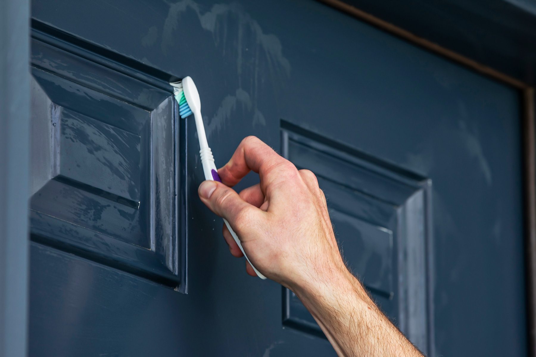 How To Paint A Front Door Without Removing It 