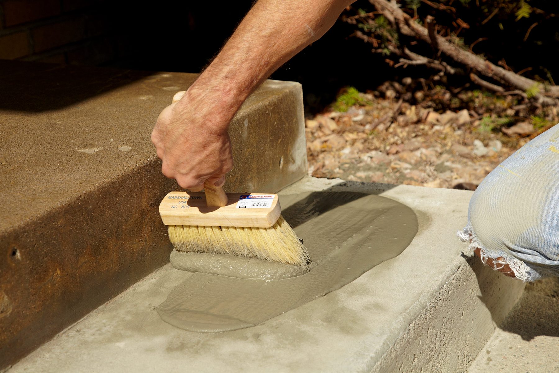 How To Repair Concrete Steps 