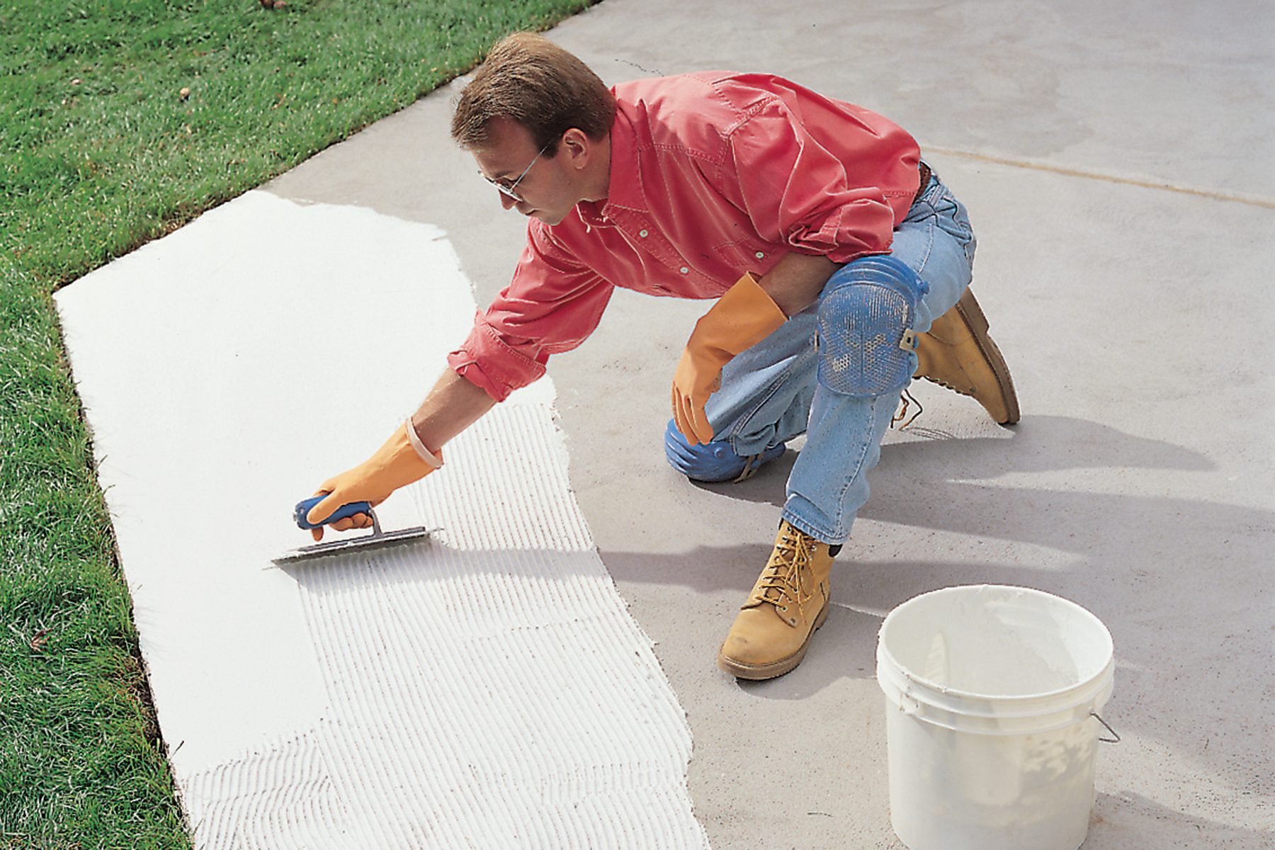 A Guide To Building A Patio With Ceramic Tile Fh97apr 01098003