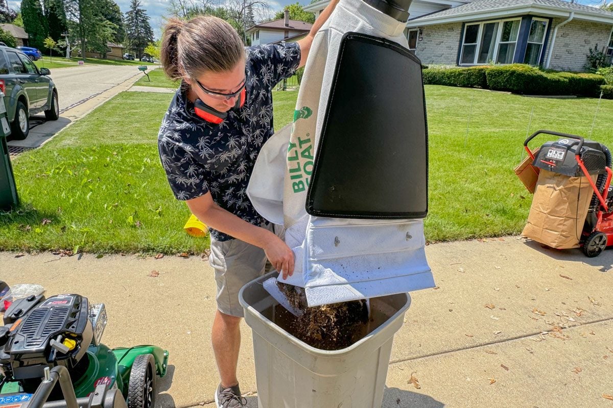 Billy Goat Leaf & Litter Vacuum emptying bag